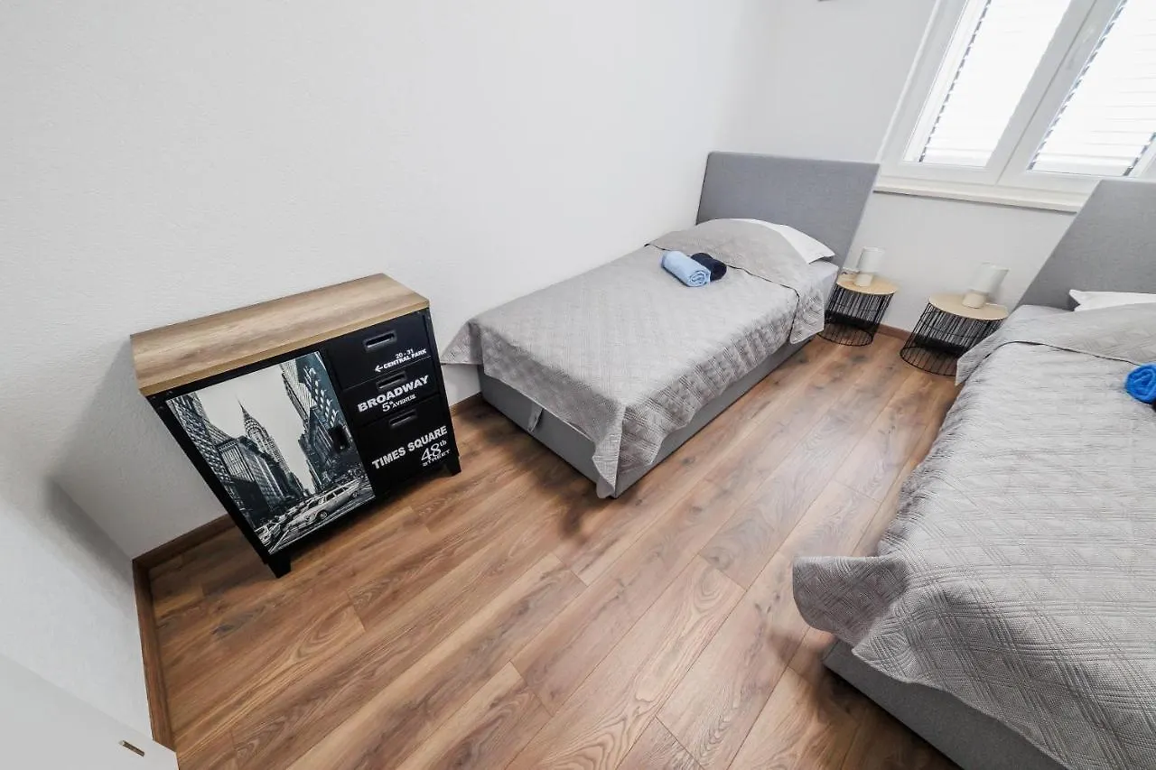 Apartman Ope Apartment Kastela