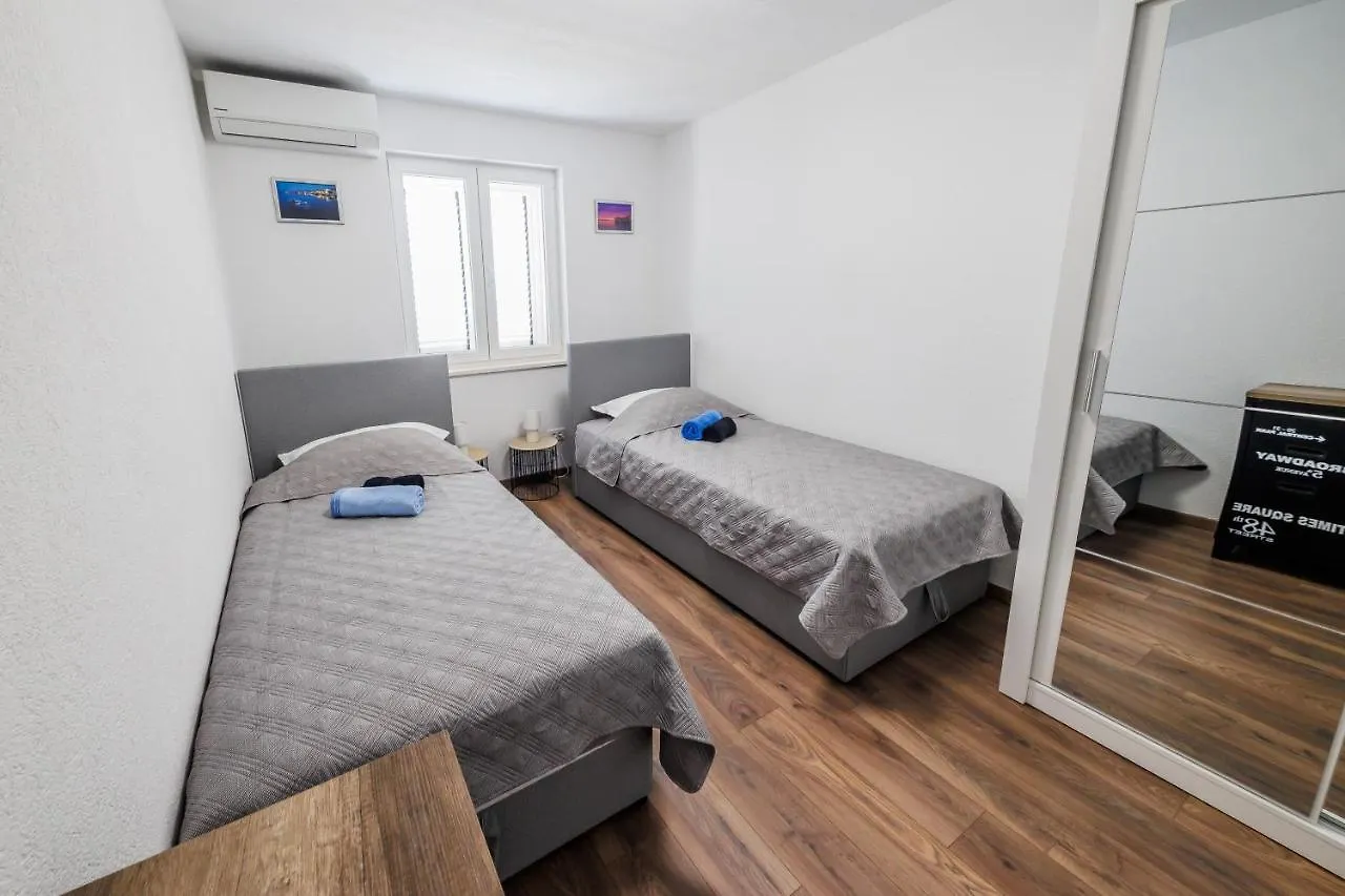 Apartman Ope Apartment Kastela