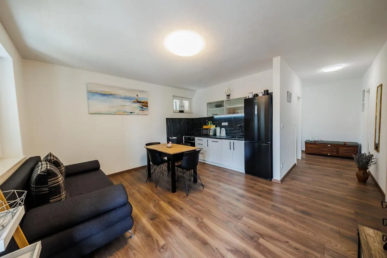Apartman Ope Apartment Kastela 0*,  Croatia