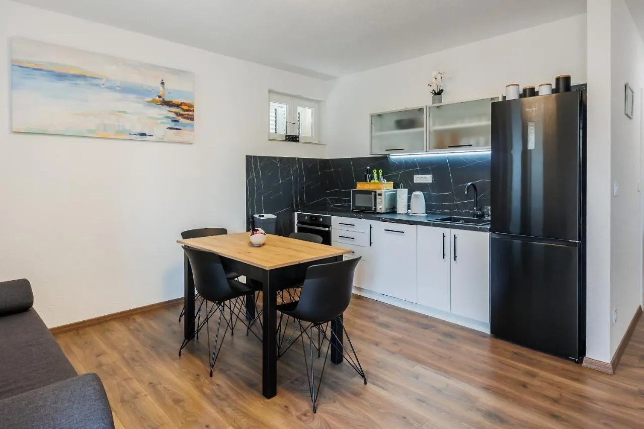 Apartman Ope Apartment Kastela